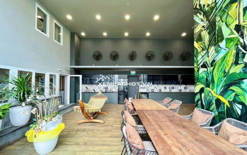 ĐẲNG CẤP HOÀNG GIA 5 TẦNG 45M2 - MẶT TIỀN 5,7M-FUUL NỘI THẤT -THOÁNG SÁNG SẠCH SẼ-Ở NGAY VĨNH NINH VĨNH QUỲNH